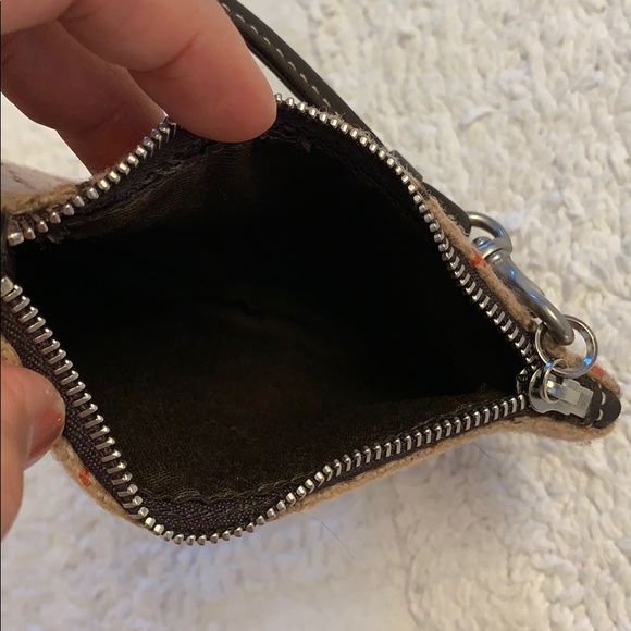 NWOT Coach Tweed Wristlet - Picture 7 of 7
